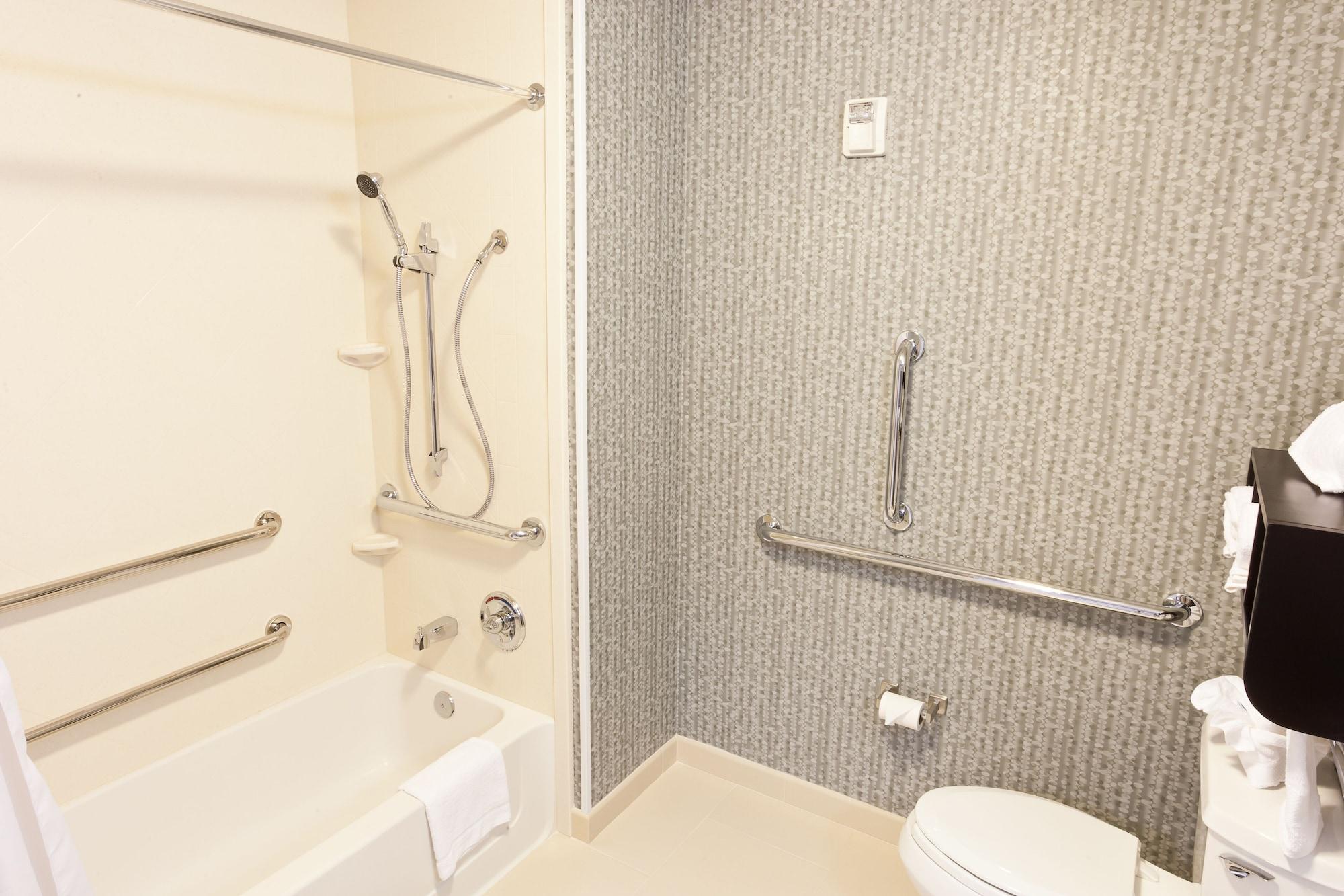Hampton Inn And Suites Tulsa Central Kültér fotó