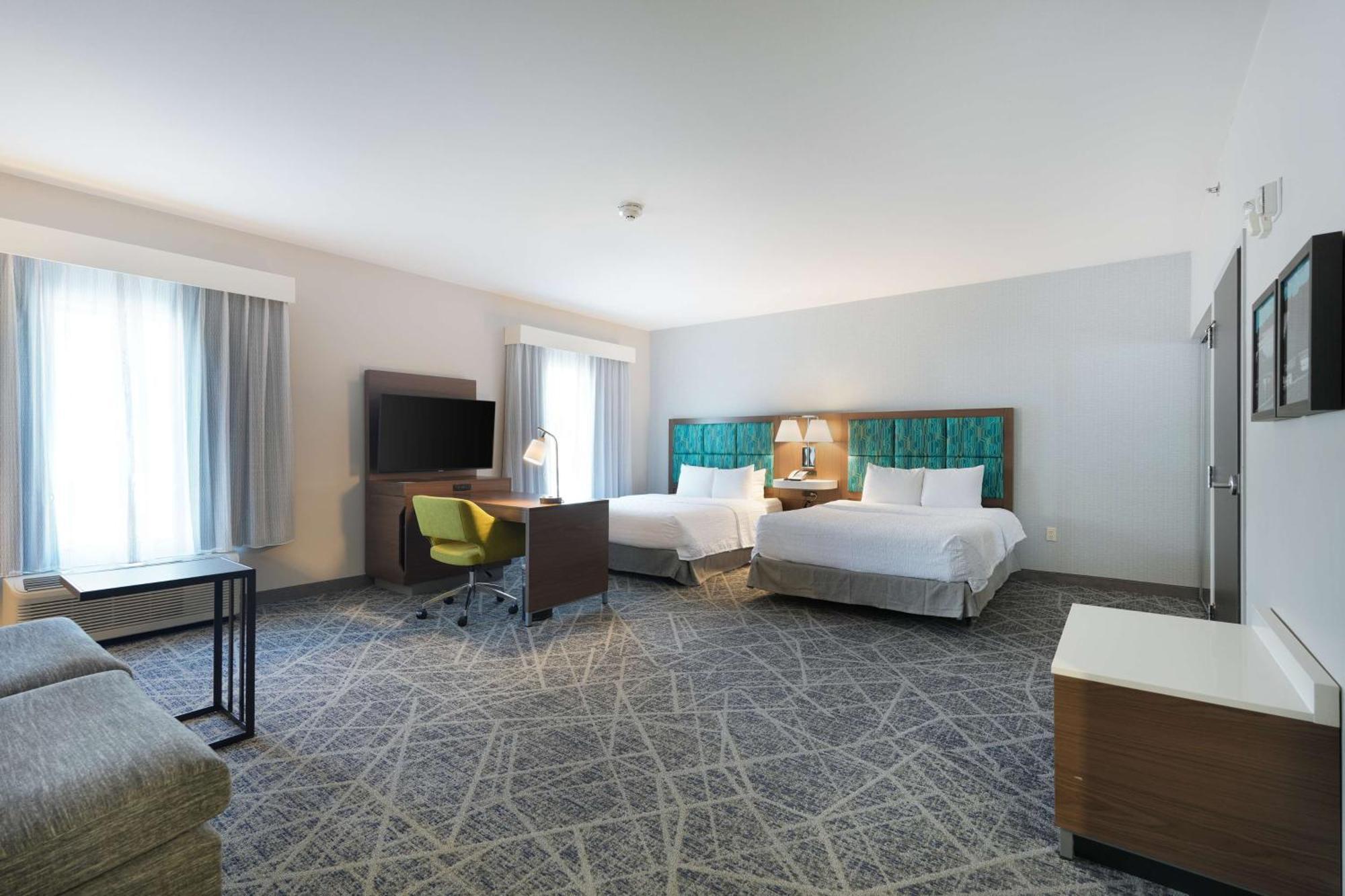 Hampton Inn And Suites Tulsa Central Kültér fotó