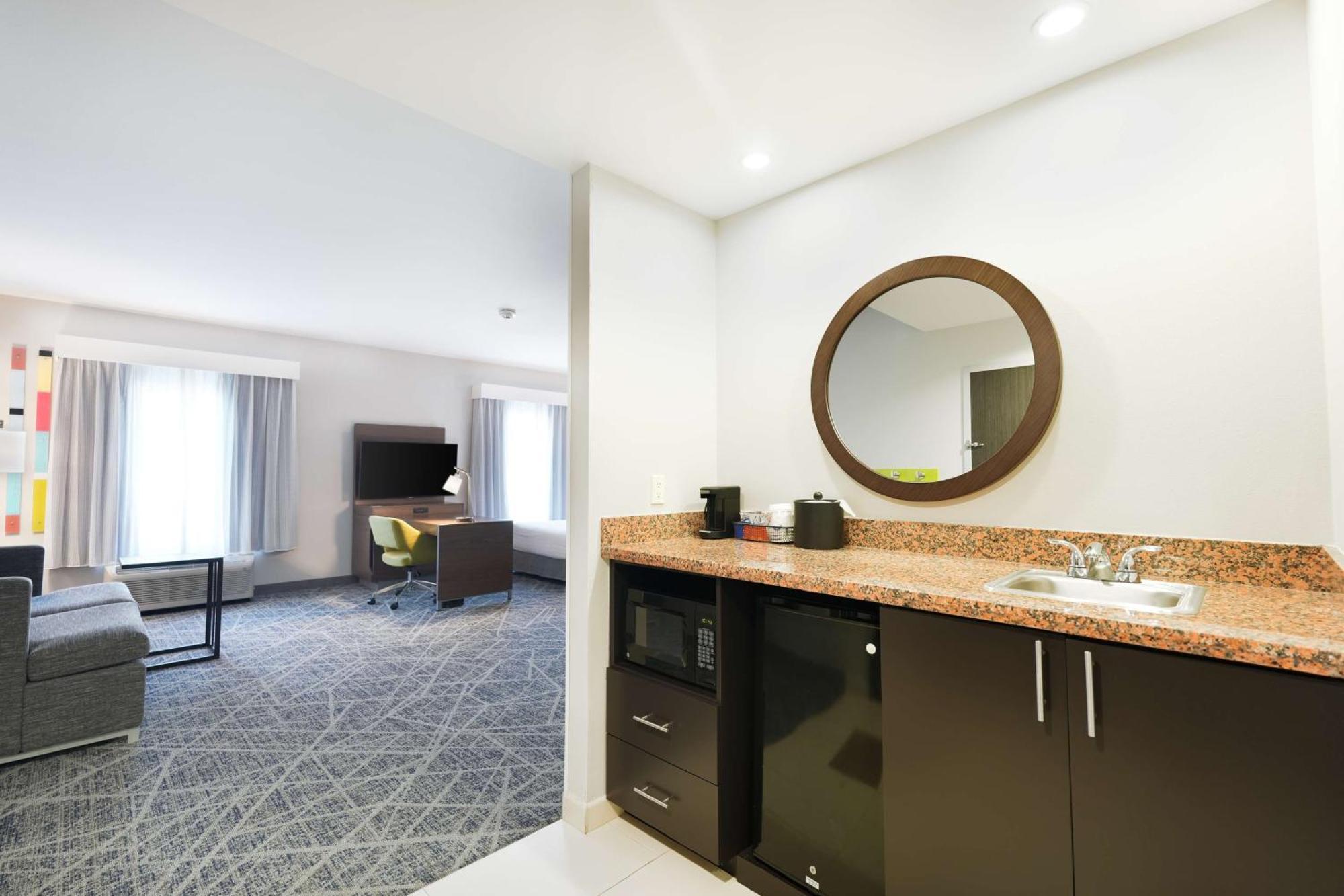 Hampton Inn And Suites Tulsa Central Kültér fotó