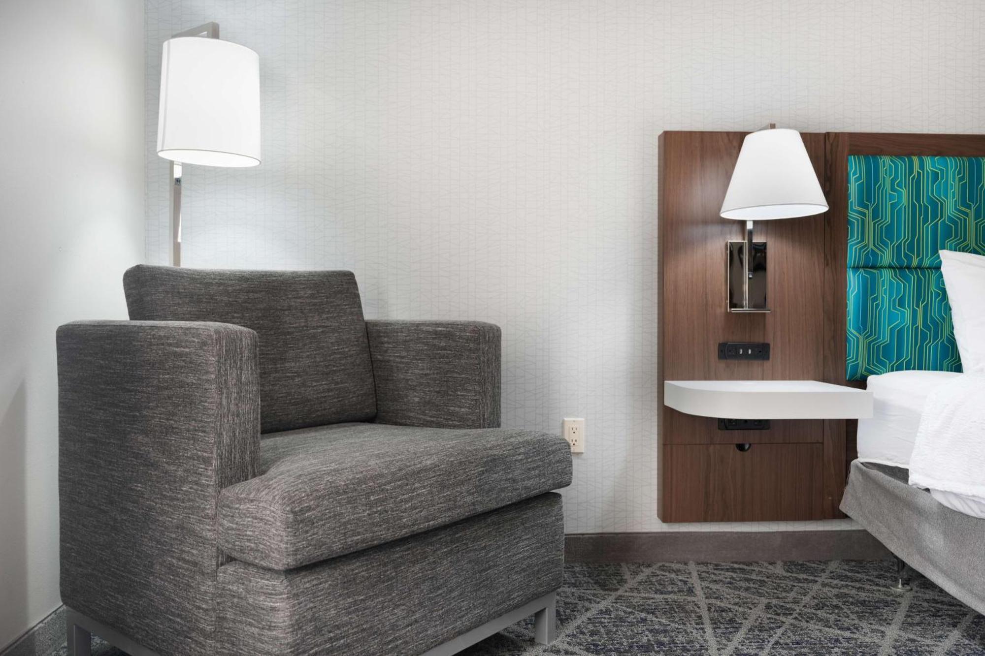 Hampton Inn And Suites Tulsa Central Kültér fotó
